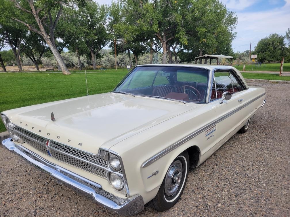 1965 Plymouth Sport Fury 